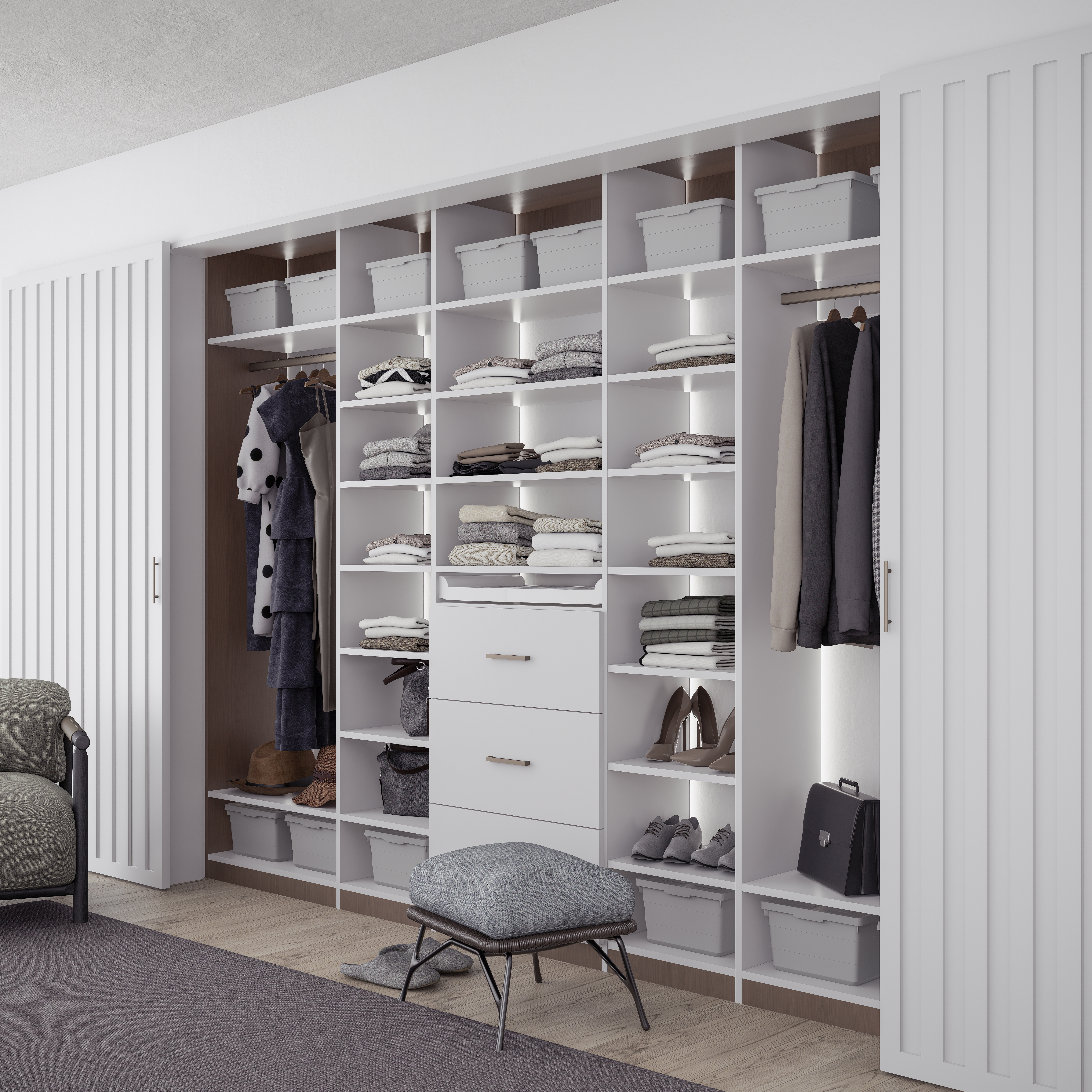 CUSTOM REACH-IN CLOSET - Image 3